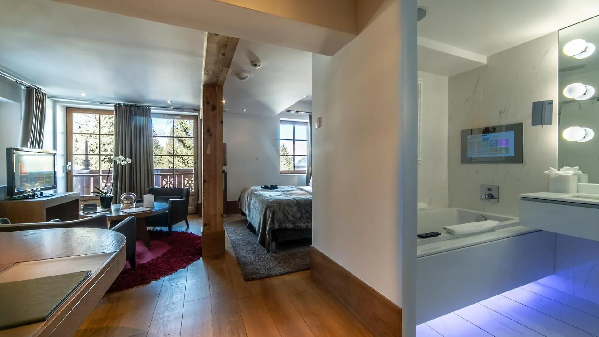 Le Strato Hotel Courchevel 5*,  France