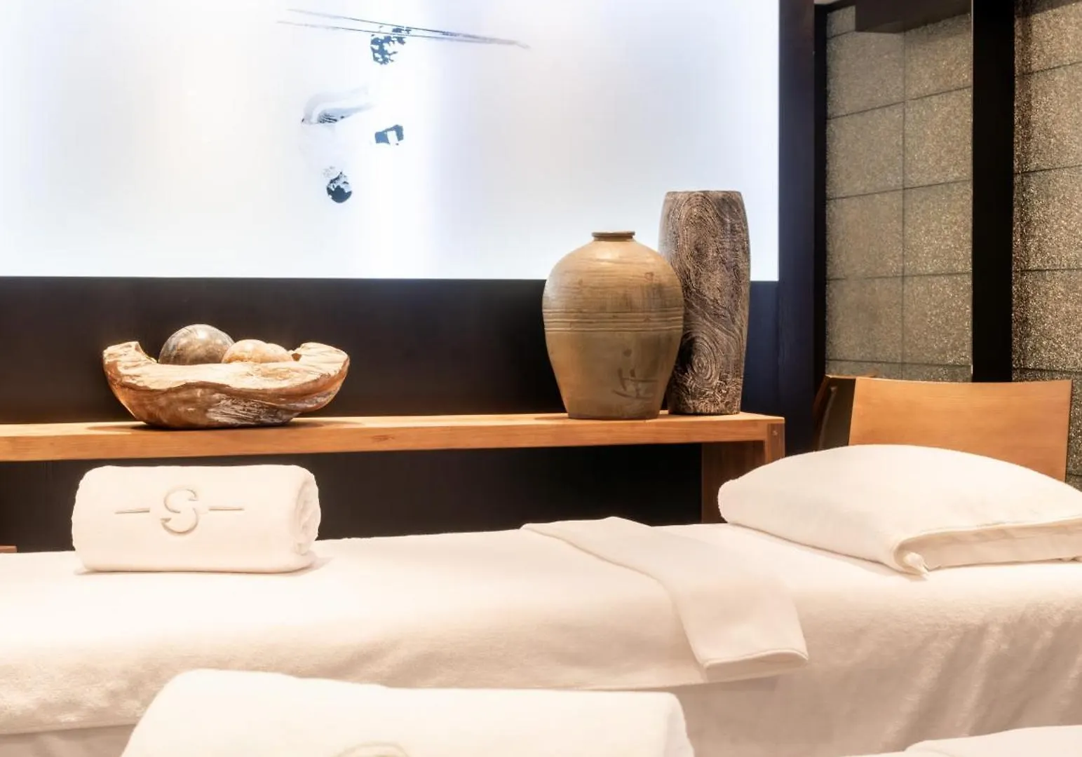 Le Strato Hotel Courchevel 5*,