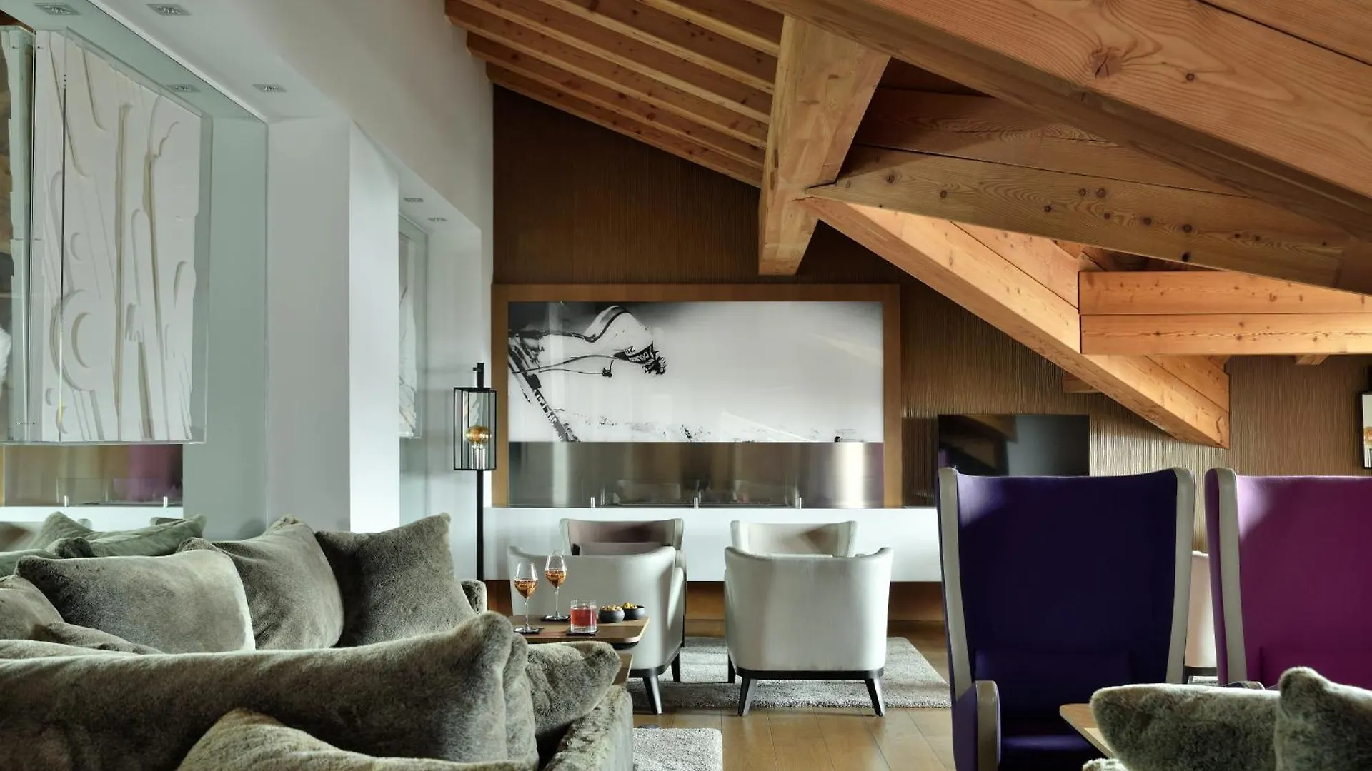 Le Strato Hotel Courchevel 5*,
