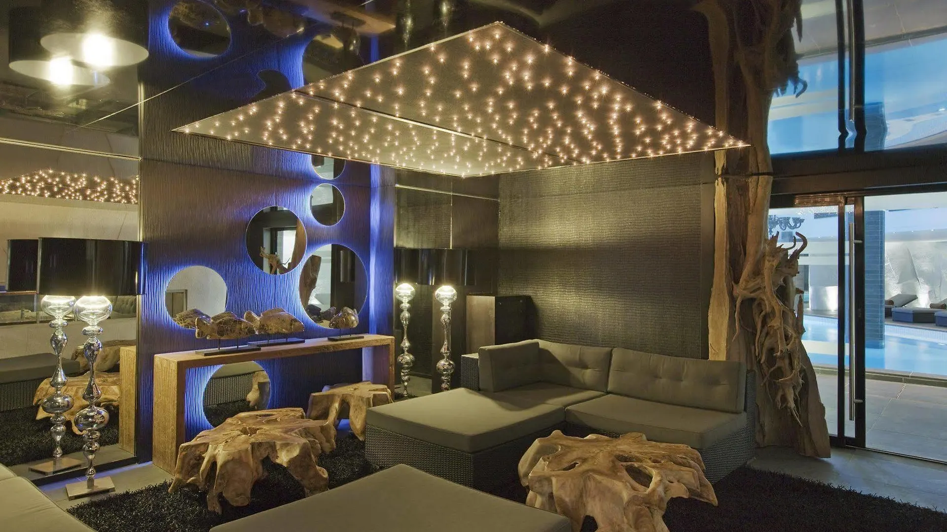 Le Strato Hotel Courchevel